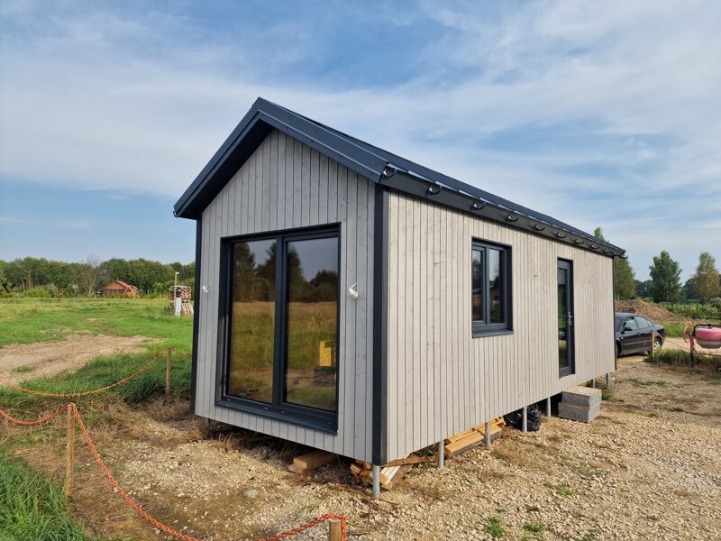 Vakantiehuis klaar voor het hele jaar wonen - 3.3x8.8m